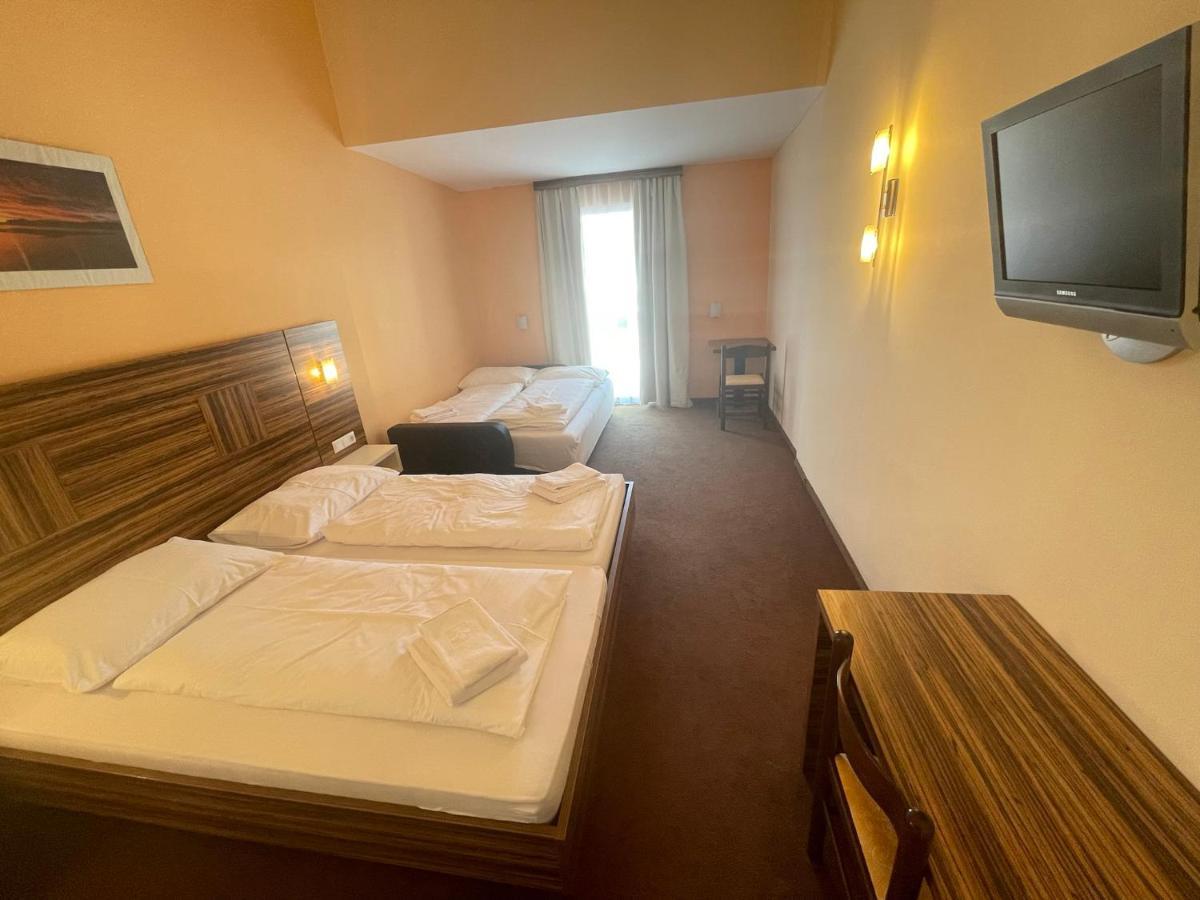 Hotel Koralpe Elsenbrunn Exterior photo